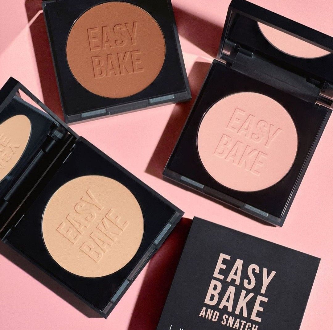Huda Beauty - Easy Bake & Snatch Pressed Powder